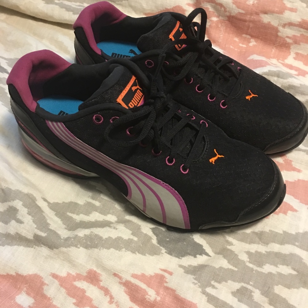 🎁Puma shoes🎁
